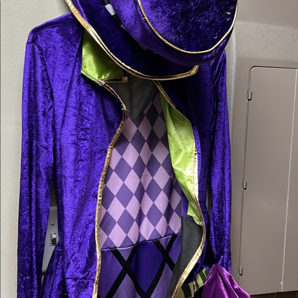 Women’s Mad Hatter Costume, size M